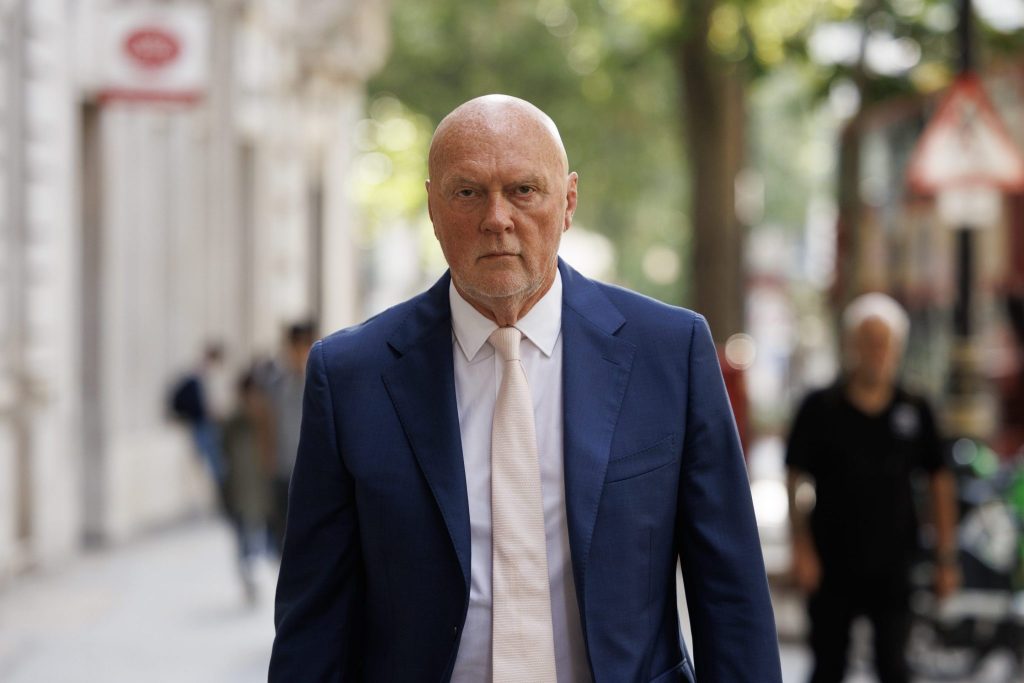 Has Asda’s painful divorce from Walmart led to its terminal decline, or can boss Allan Leighton turn the grocer around? Has Asda’s painful divorce from Walmart led to its terminal decline, or can boss Allan Leighton turn the grocer around?